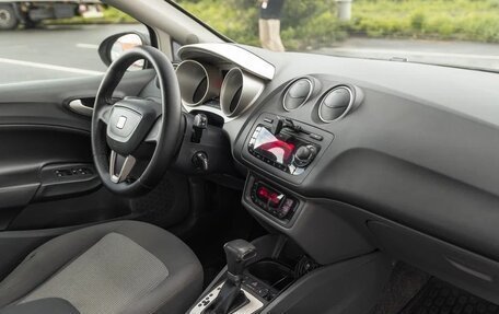 SEAT Ibiza IV рестайлинг 2, 2012 год, 570 000 рублей, 19 фотография