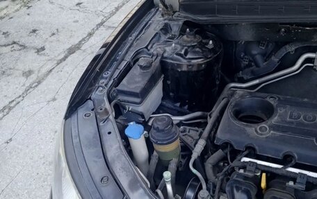 Hyundai Santa Fe III рестайлинг, 2012 год, 900 000 рублей, 13 фотография