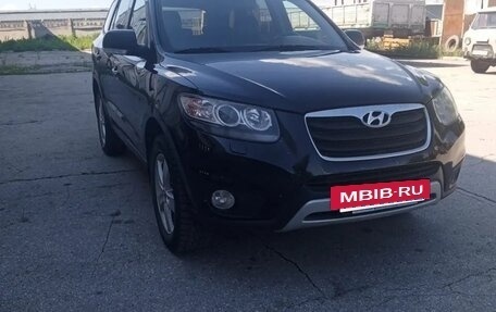 Hyundai Santa Fe III рестайлинг, 2012 год, 900 000 рублей, 2 фотография