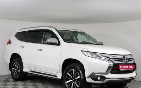 Mitsubishi Pajero Sport III рестайлинг, 2017 год, 2 700 000 рублей, 4 фотография