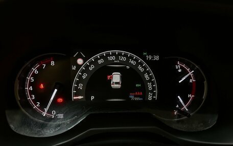 Toyota RAV4, 2020 год, 3 650 000 рублей, 6 фотография