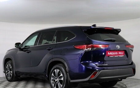 Toyota Highlander, 2021 год, 4 897 000 рублей, 7 фотография