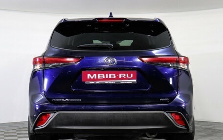 Toyota Highlander, 2021 год, 4 897 000 рублей, 6 фотография