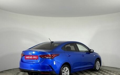 Hyundai Solaris II рестайлинг, 2021 год, 1 565 000 рублей, 6 фотография