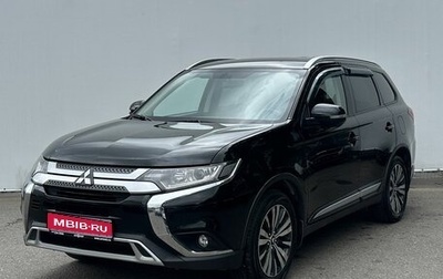 Mitsubishi Outlander III рестайлинг 3, 2020 год, 2 000 000 рублей, 1 фотография