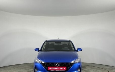 Hyundai Solaris II рестайлинг, 2021 год, 1 565 000 рублей, 3 фотография