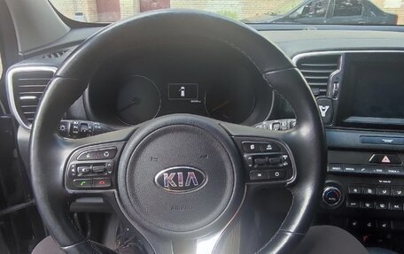 KIA Sportage IV рестайлинг, 2017 год, 2 100 000 рублей, 6 фотография