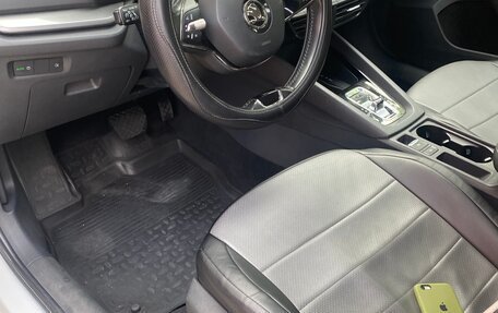 Skoda Octavia IV, 2021 год, 1 750 000 рублей, 2 фотография