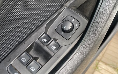 Skoda Octavia IV, 2021 год, 1 750 000 рублей, 13 фотография