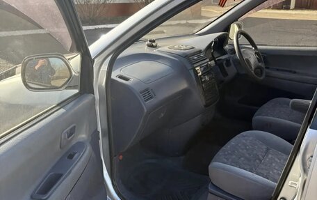 Toyota Ipsum II, 2000 год, 680 000 рублей, 5 фотография