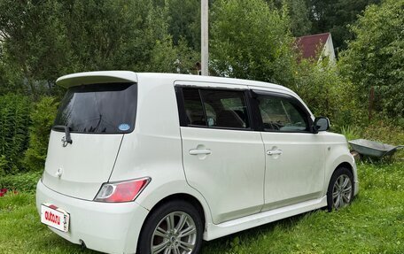 Toyota bB II рестайлинг, 2006 год, 570 000 рублей, 2 фотография
