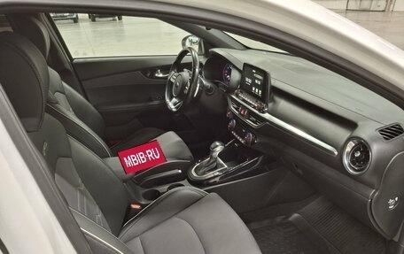 KIA Cerato IV, 2020 год, 2 380 000 рублей, 15 фотография