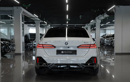 BMW 5 серия, 2024 год, 7 850 000 рублей, 6 фотография