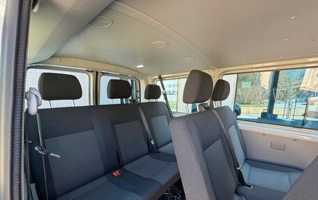 Volkswagen Transporter T6 рестайлинг, 2022 год, 3 200 000 рублей, 15 фотография