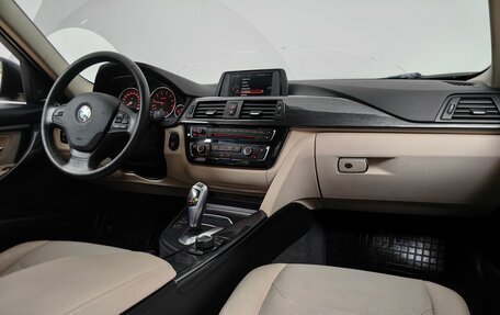 BMW 3 серия, 2016 год, 2 250 000 рублей, 13 фотография