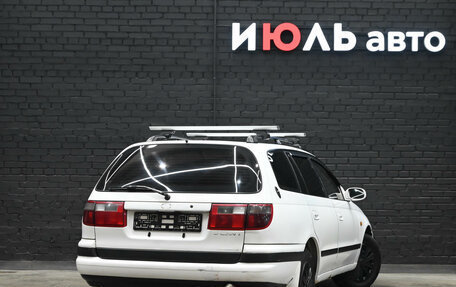Toyota Caldina, 1995 год, 350 000 рублей, 2 фотография