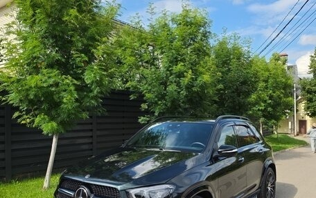 Mercedes-Benz GLE, 2022 год, 15 000 000 рублей, 2 фотография