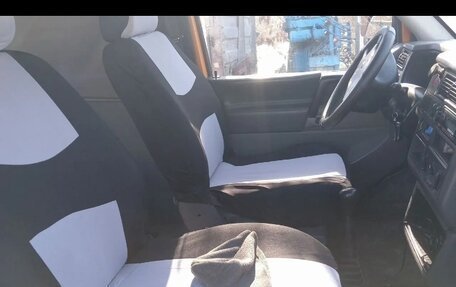 Volkswagen Transporter T4, 2003 год, 700 000 рублей, 12 фотография