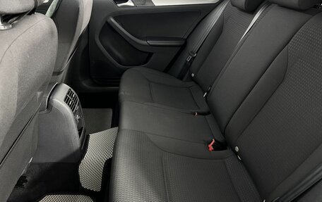 Volkswagen Jetta VI, 2015 год, 1 100 000 рублей, 10 фотография