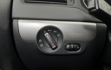 Volkswagen Jetta VI, 2015 год, 1 100 000 рублей, 17 фотография