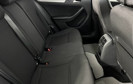 Volkswagen Jetta VI, 2015 год, 1 100 000 рублей, 11 фотография