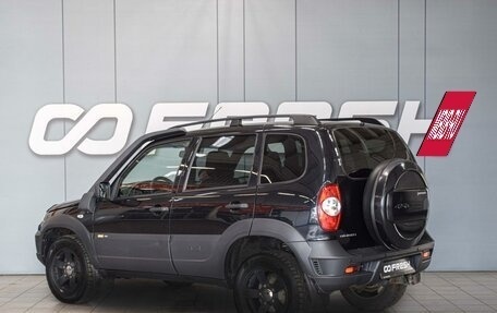Chevrolet Niva I рестайлинг, 2017 год, 850 000 рублей, 2 фотография