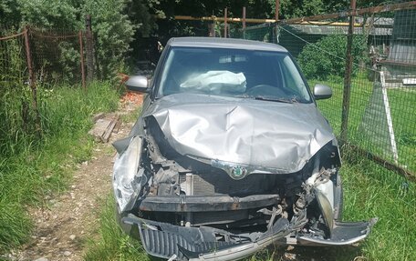 Skoda Fabia II, 2010 год, 250 000 рублей, 4 фотография