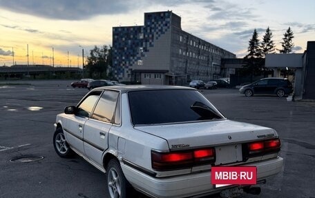 Toyota Camry, 1987 год, 80 000 рублей, 4 фотография