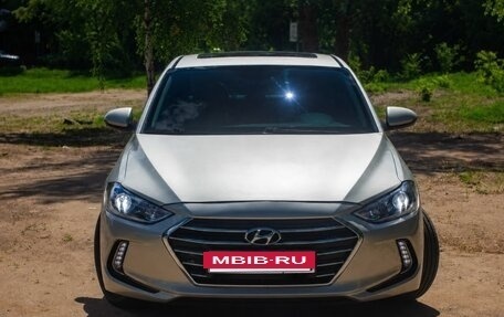 Hyundai Elantra VI рестайлинг, 2017 год, 1 250 000 рублей, 3 фотография