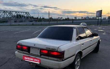 Toyota Camry, 1987 год, 80 000 рублей, 3 фотография