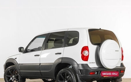Chevrolet Niva I рестайлинг, 2019 год, 749 000 рублей, 5 фотография