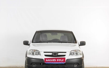 Chevrolet Niva I рестайлинг, 2019 год, 749 000 рублей, 3 фотография