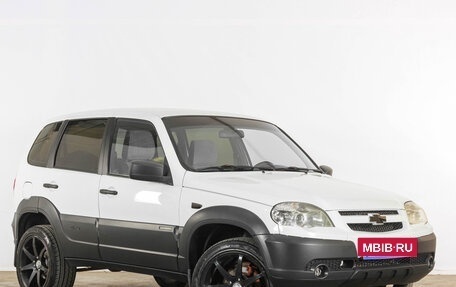 Chevrolet Niva I рестайлинг, 2019 год, 749 000 рублей, 2 фотография