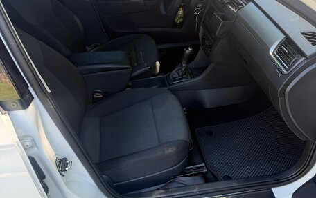 Skoda Rapid I, 2017 год, 1 200 000 рублей, 6 фотография