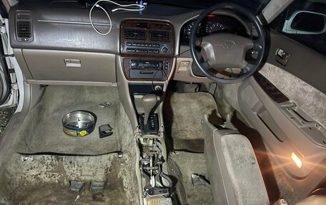 Toyota Vista, 1996 год, 350 000 рублей, 36 фотография