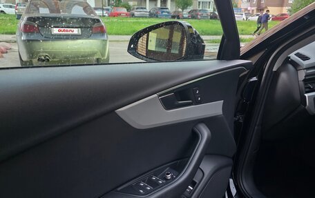 Audi A4, 2018 год, 2 440 000 рублей, 7 фотография