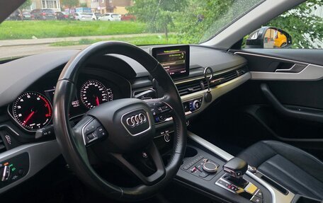 Audi A4, 2018 год, 2 440 000 рублей, 9 фотография
