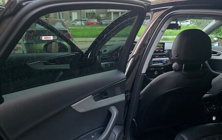 Audi A4, 2018 год, 2 440 000 рублей, 11 фотография