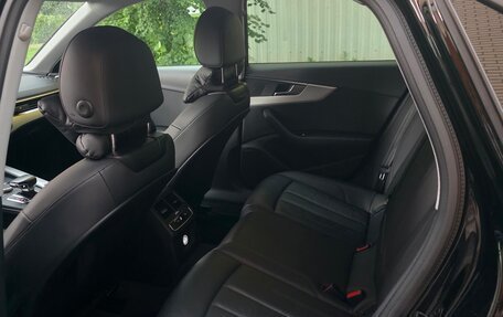 Audi A4, 2018 год, 2 440 000 рублей, 12 фотография
