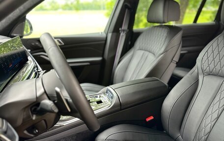 BMW X7, 2025 год, 14 700 000 рублей, 25 фотография