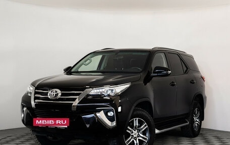 Toyota Fortuner II, 2018 год, 3 699 000 рублей, 2 фотография