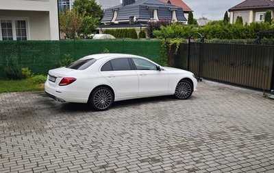 Mercedes-Benz E-Класс, 2016 год, 3 800 000 рублей, 1 фотография