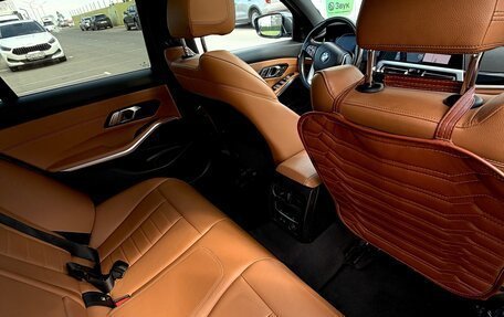 BMW 3 серия, 2019 год, 3 590 000 рублей, 3 фотография