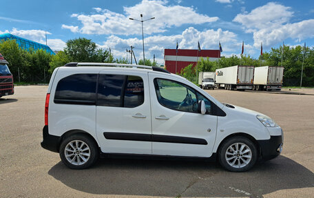 Peugeot Partner II рестайлинг 2, 2011 год, 800 000 рублей, 6 фотография