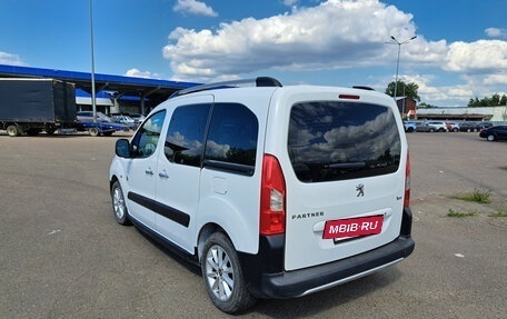 Peugeot Partner II рестайлинг 2, 2011 год, 800 000 рублей, 3 фотография