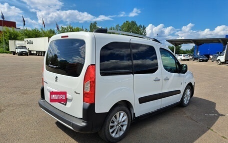 Peugeot Partner II рестайлинг 2, 2011 год, 800 000 рублей, 5 фотография