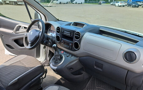 Peugeot Partner II рестайлинг 2, 2011 год, 800 000 рублей, 10 фотография
