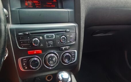 Citroen C4 II рестайлинг, 2012 год, 595 000 рублей, 31 фотография