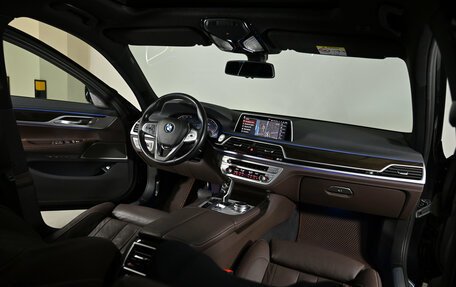 BMW 7 серия, 2019 год, 7 700 000 рублей, 19 фотография