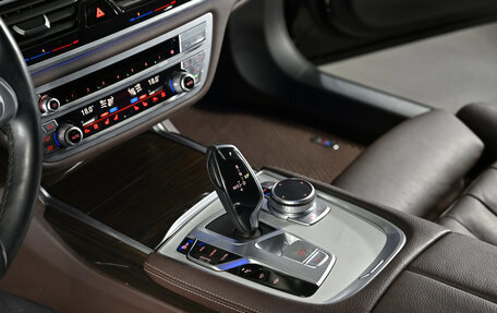 BMW 7 серия, 2019 год, 7 700 000 рублей, 17 фотография